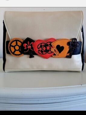 DANIELLE NICOLE VINTAGE CLUTCH BAG